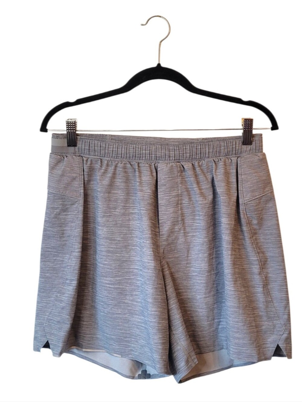 Lululemon Men's Light Gray Women's Athletic Shorts Size L